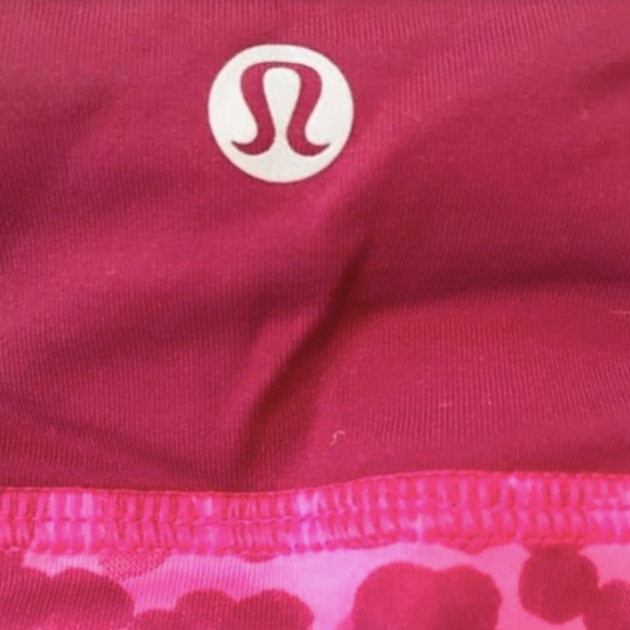 Magenta Lululemon Crops - Picture 1 of 2
